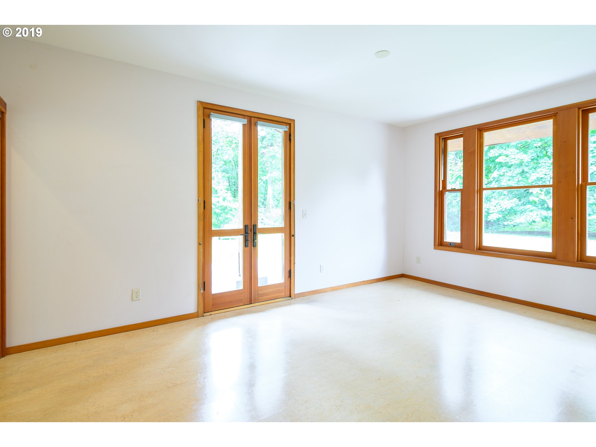 31530 Coburg Bottom Loop Road Eugene, OR 97408 - Photo 25 of 32 Gallery Image 25