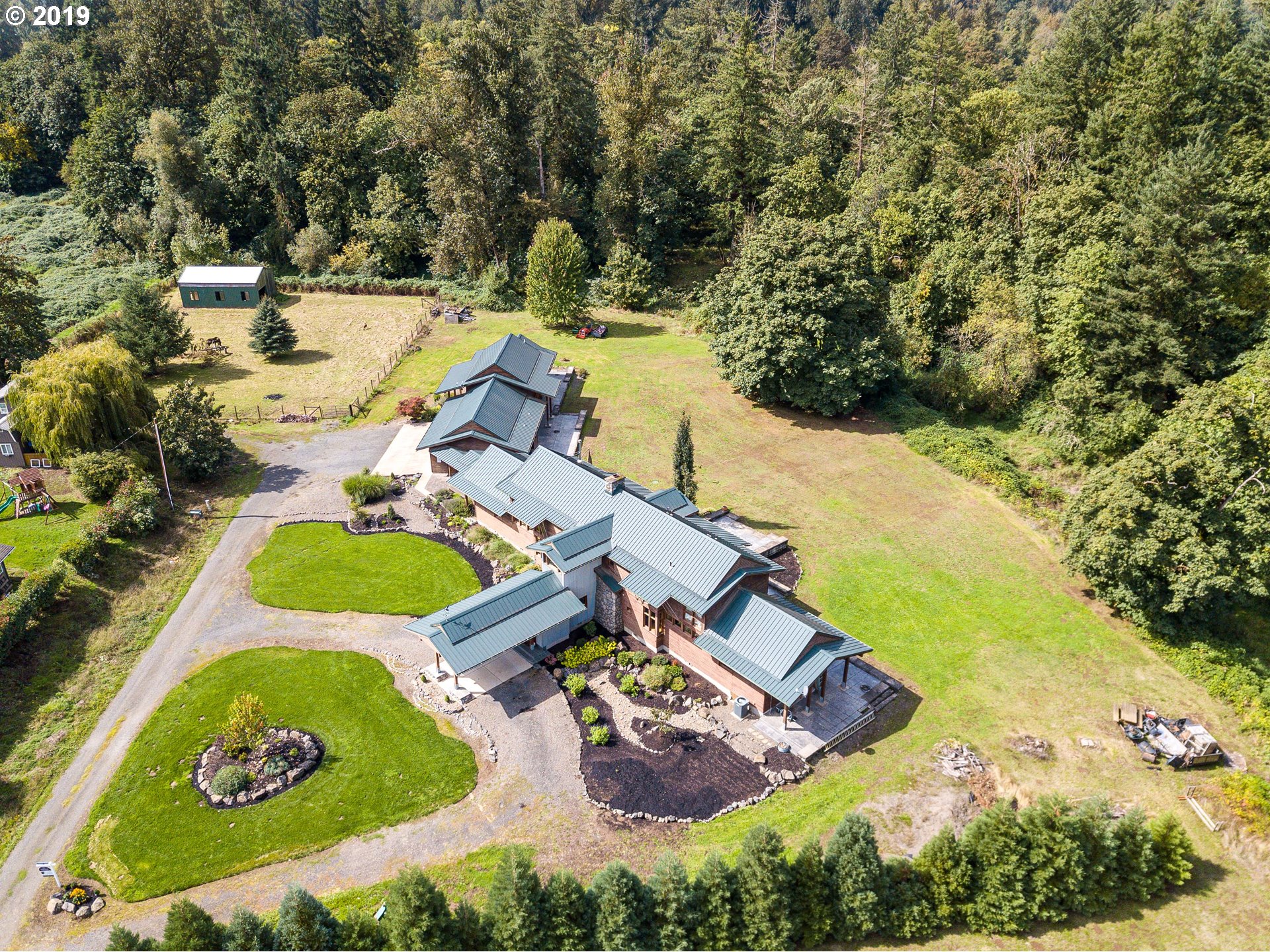 31530 Coburg Bottom Loop Road Eugene, OR 97408 - Photo 27 of 32 Gallery Image 27
