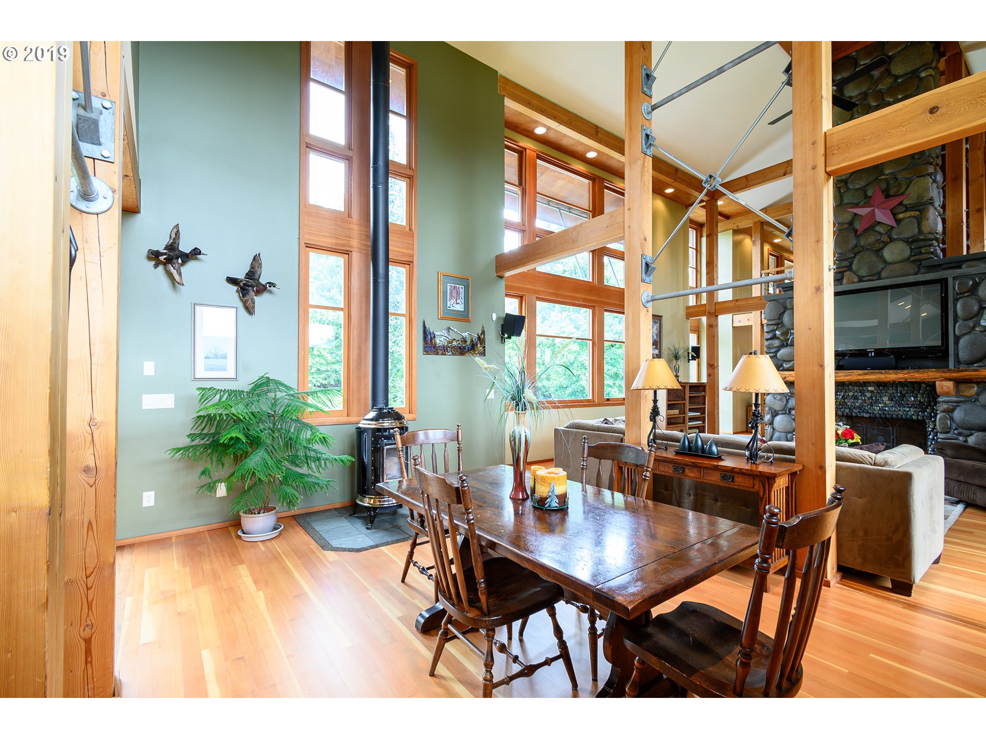 31530 Coburg Bottom Loop Road Eugene, OR 97408 - Photo 6 of 32 Gallery Image 6