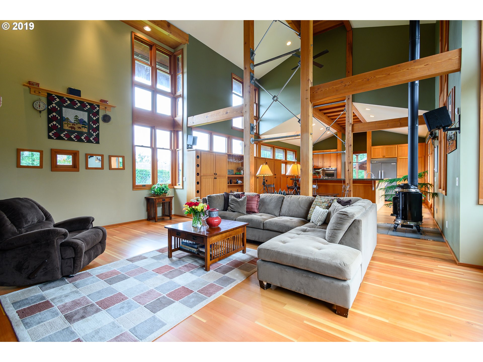 31530 Coburg Bottom Loop Road Eugene, OR 97408 - Photo 8 of 32 Gallery Image 8