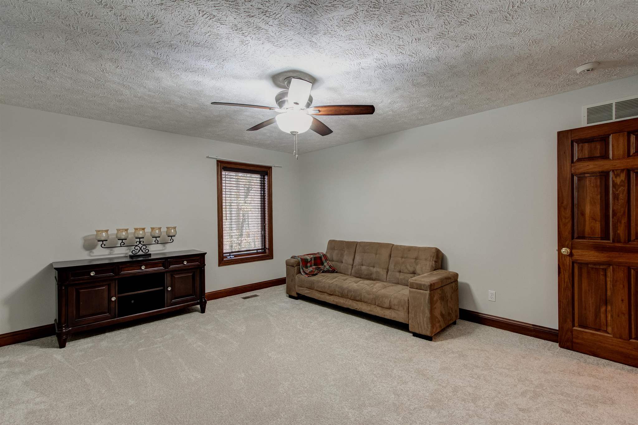 1831 Schenk Road Evansville, IN 47720 - Photo 20 of 36 Gallery Image 20