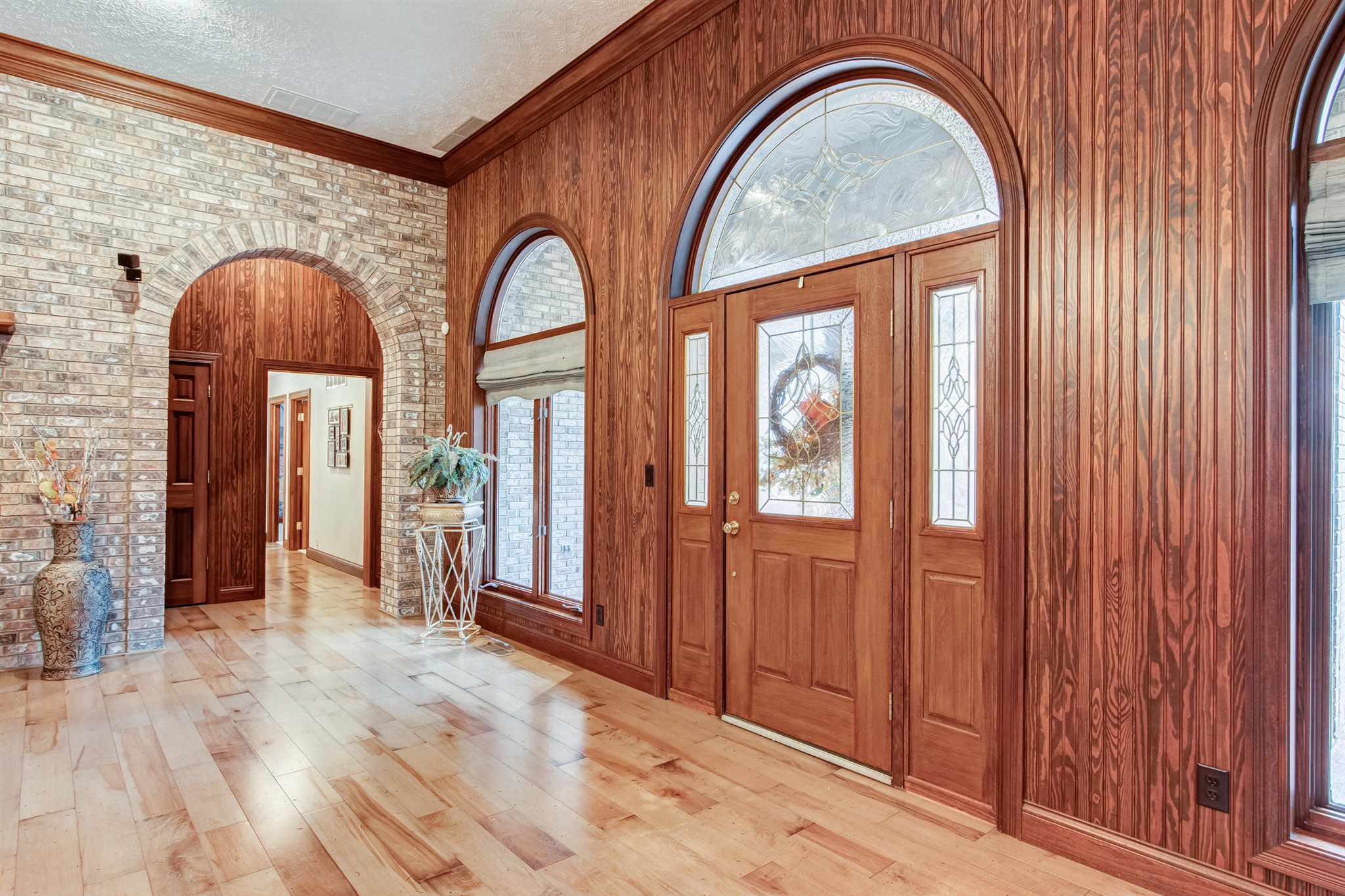 1831 Schenk Road Evansville, IN 47720 - Photo 4 of 36 Gallery Image 4