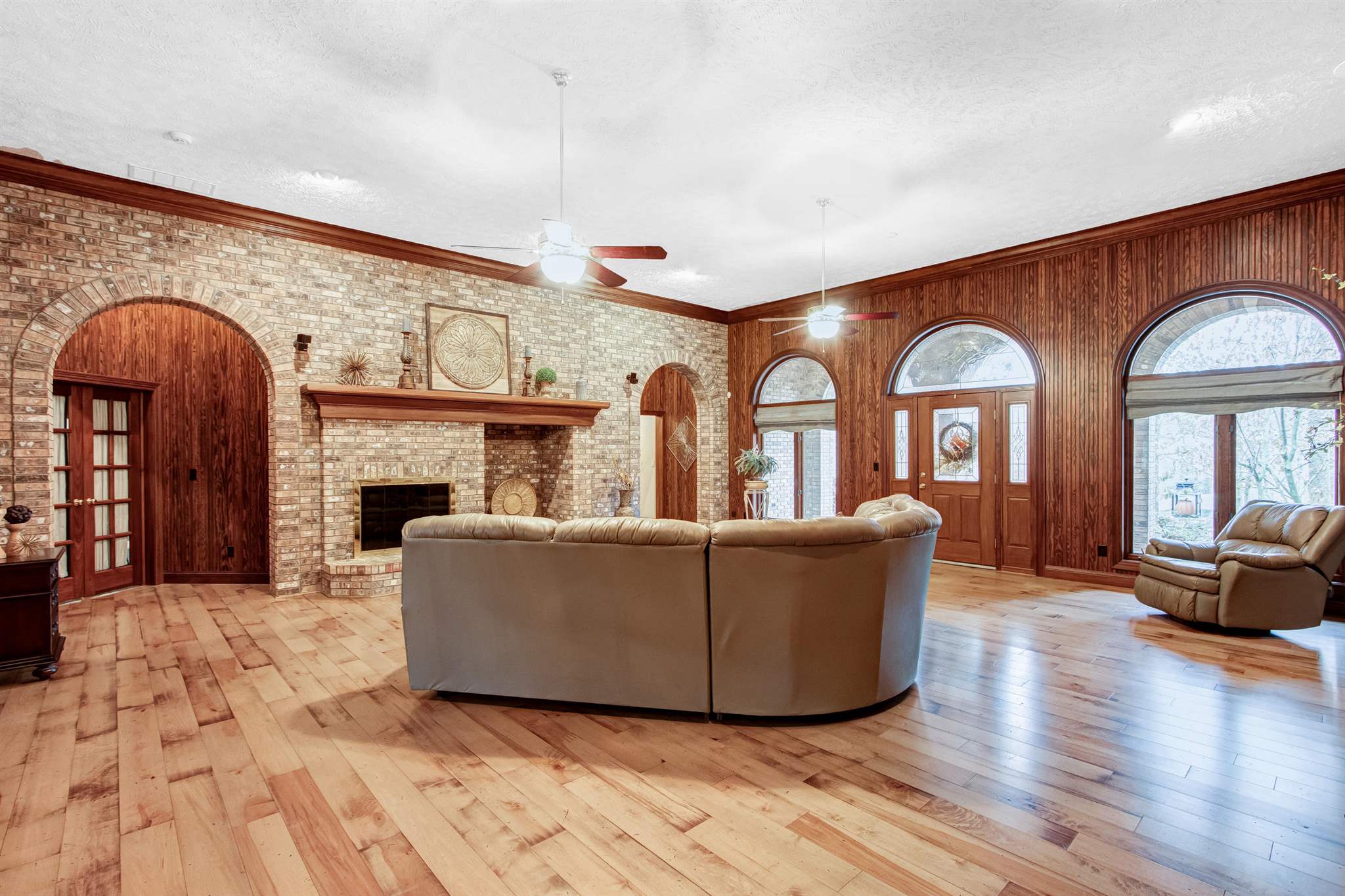 1831 Schenk Road Evansville, IN 47720 - Photo 5 of 36 Gallery Image 5