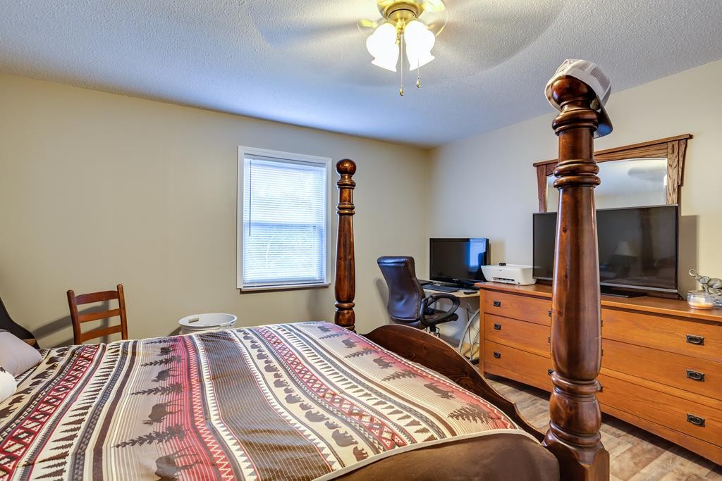 1150 Holbert Cemetery Road Sevierville, TN 37876 - Photo 19 of 32 Gallery Image 19