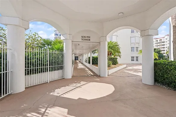 $415,000 | 1 John Anderson Drive, Unit 205, Ormond Beach, FL 32176