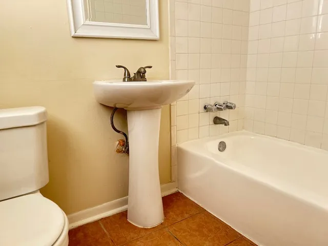 $795 | 5213 Joe Sayers Avenue, Unit 2, Austin, TX 78756