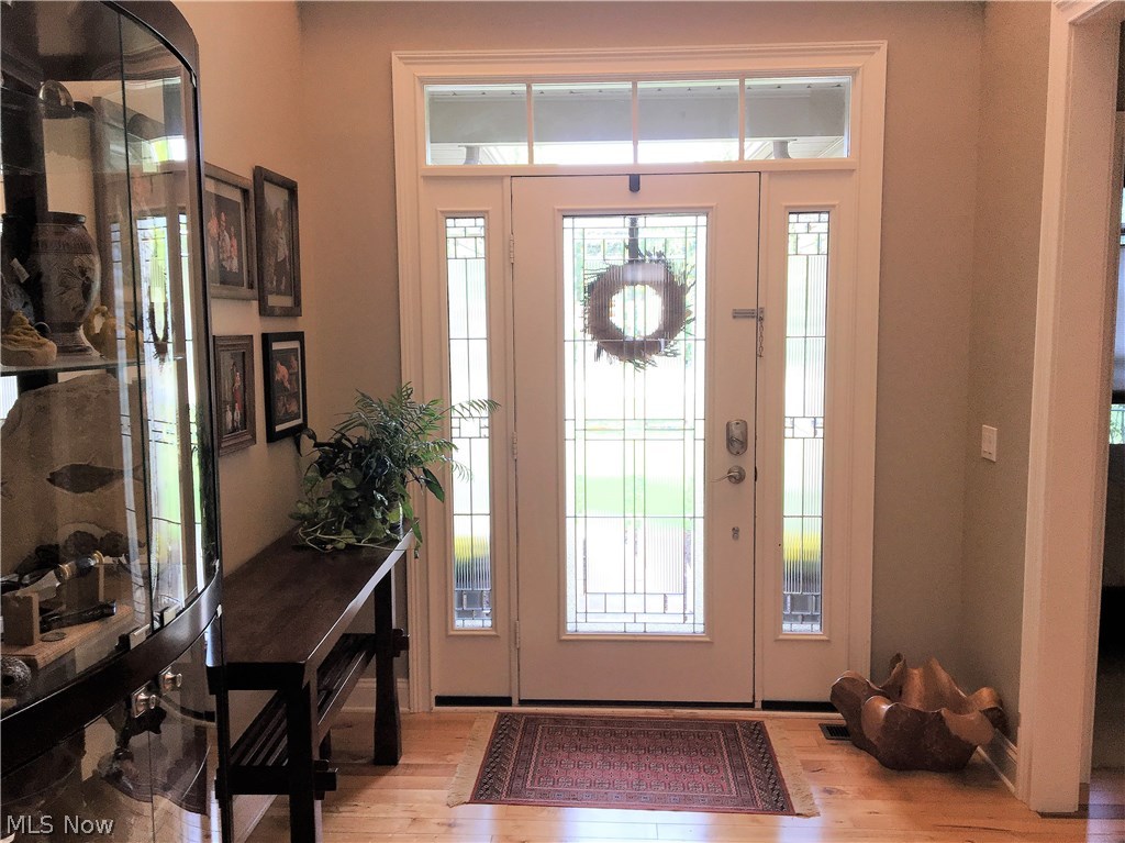 503 Trebisky Road Cleveland, OH 44143 - Photo 3 of 35 Gallery Image 3