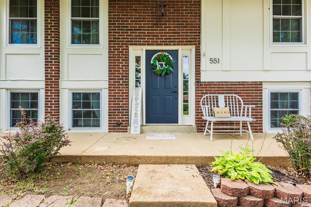 551 Braebridge Road Manchester, MO 63021 - Photo 2 of 26