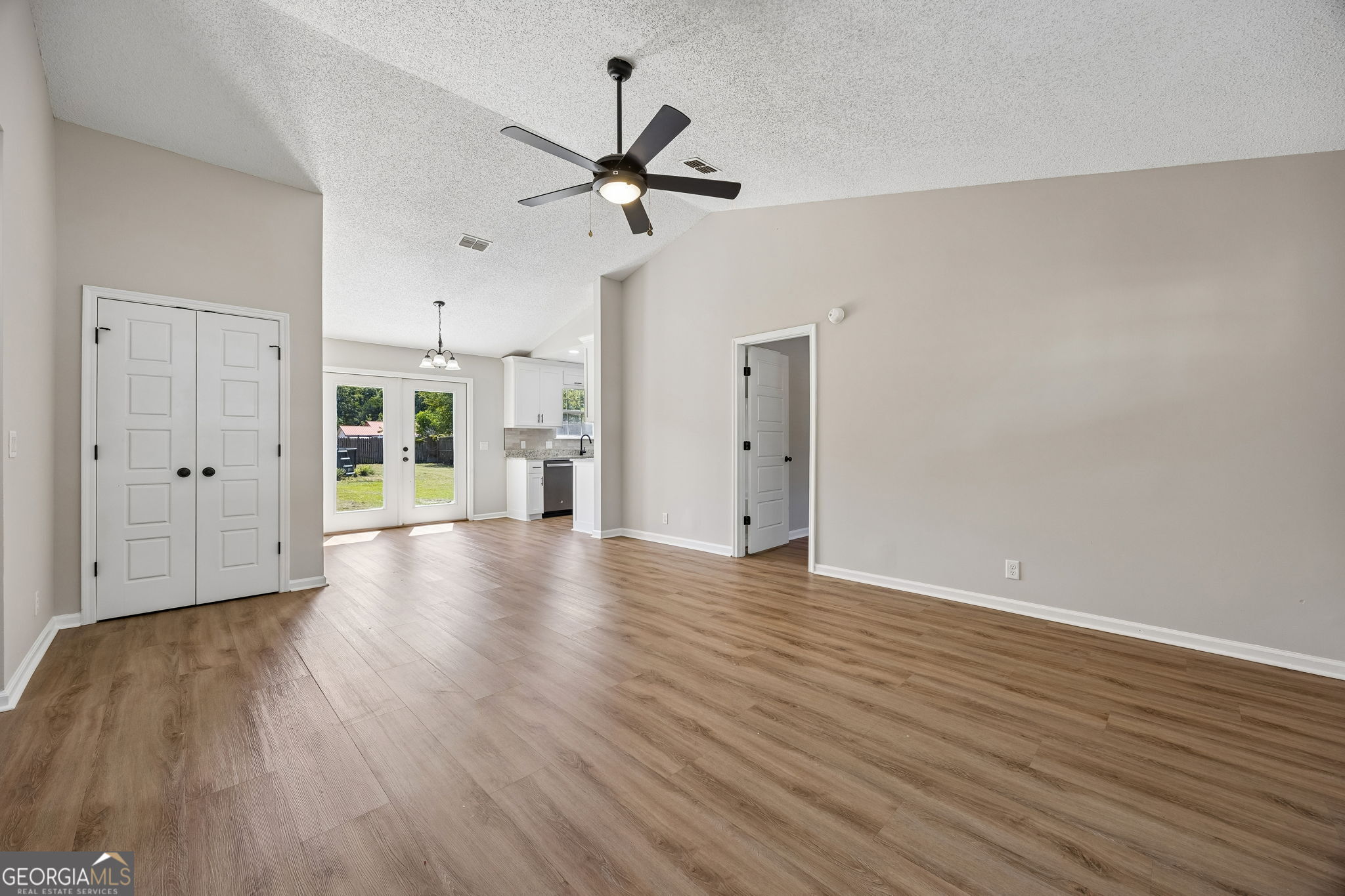 307 Clarks Bluff Road Kingsland, GA 31548 - Photo 6 of 30 Gallery Image 6