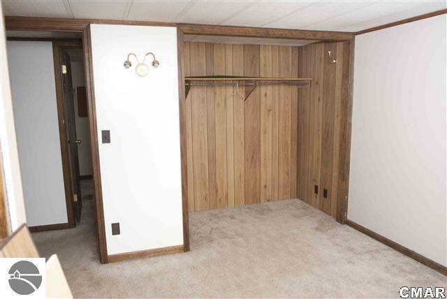 223 North Meridian Road Mount Pleasant, MI 48858 - Photo 13 of 23 1768538-12.JPG