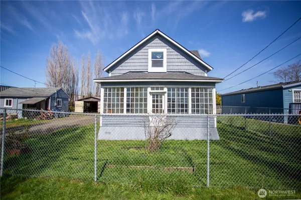 $299,800 | 1408-1412 Hood Street, Aberdeen, WA 98520