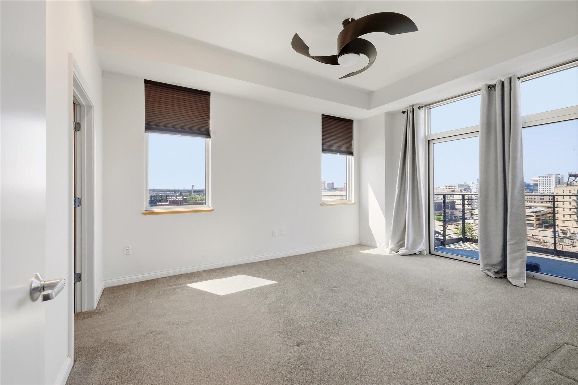 106 West Seeboth Street, Unit 920 Milwaukee, WI 53204 - Photo 16 of 51 So much natural light