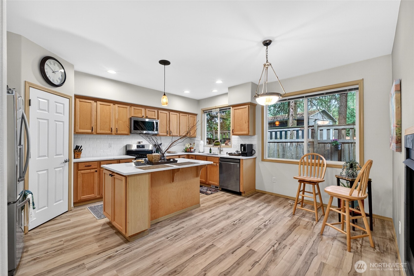 16614 Southeast 256th Street, Unit E2 Covington, WA 98042 - Photo 9 of 27