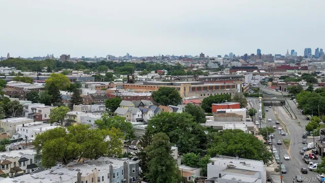 $954,000 | 60-60 Flushing Avenue | Maspeth