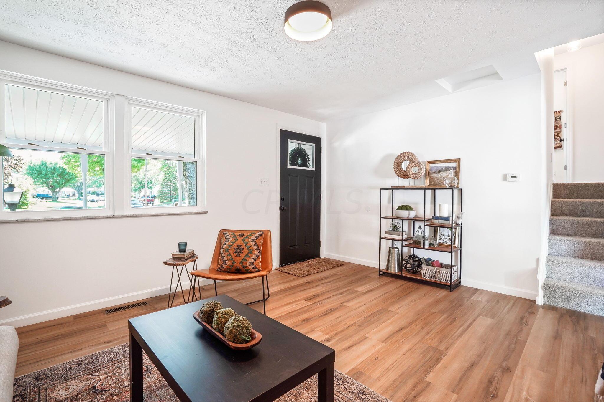 3827 Edendale Road Columbus, OH 43207 - Photo 8 of 32 Updated Lighting Throughout