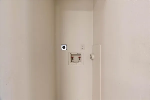 a view of a bedroom with a wardrobe space