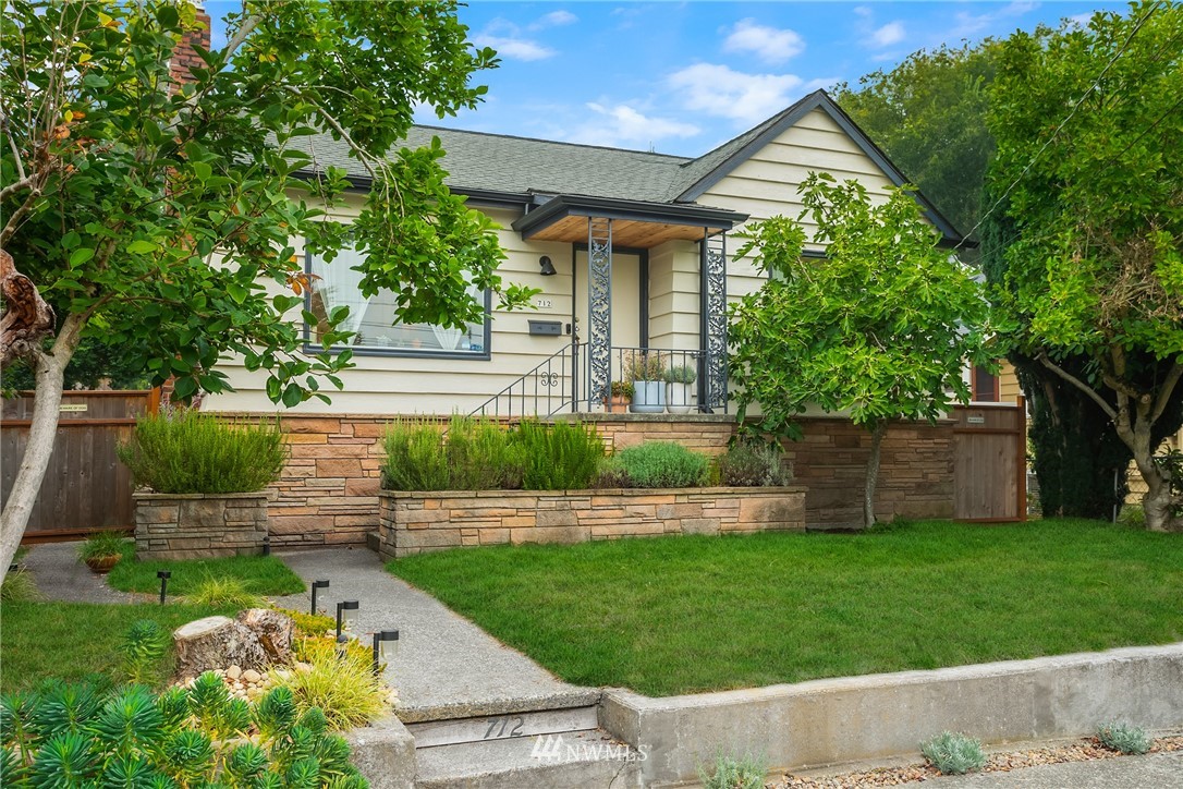 712 North 98th Street Seattle, WA 98103 - Photo 1 of 28 Gallery Image 1