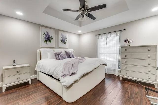 $275,000 | 218 Streamside Drive, DeSoto, TX 75115