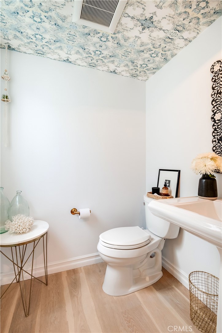 433 Marine Place, Unit B Manhattan Beach, CA 90266 - Photo 16 of 44