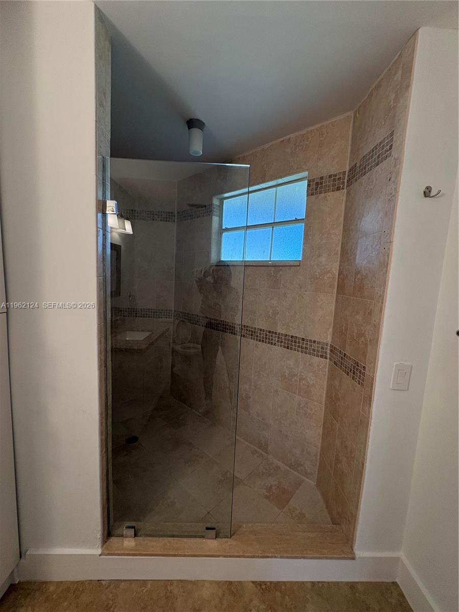 Boca del Mar Boca Raton, FL 33433 - Photo 21 of 41 a bathroom with a shower