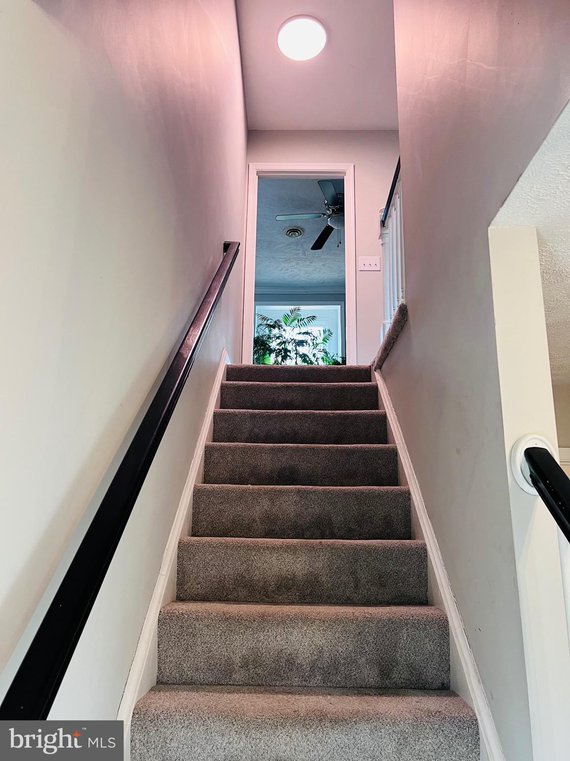 436 Thompson Circle Colonial Beach, VA 22443 - Photo 12 of 40 a view of entryway