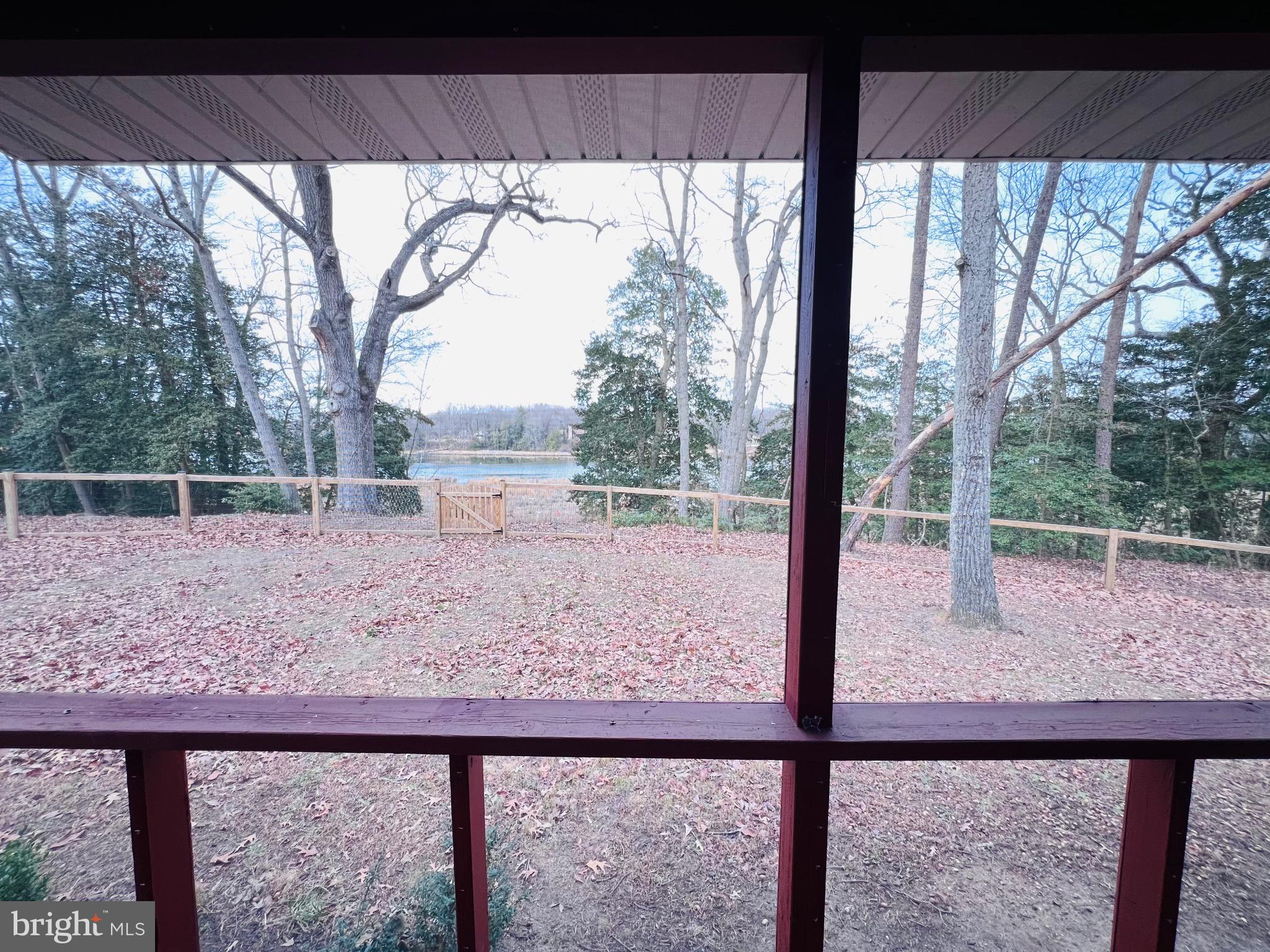436 Thompson Circle Colonial Beach, VA 22443 - Photo 37 of 40 a view of backyard with green space