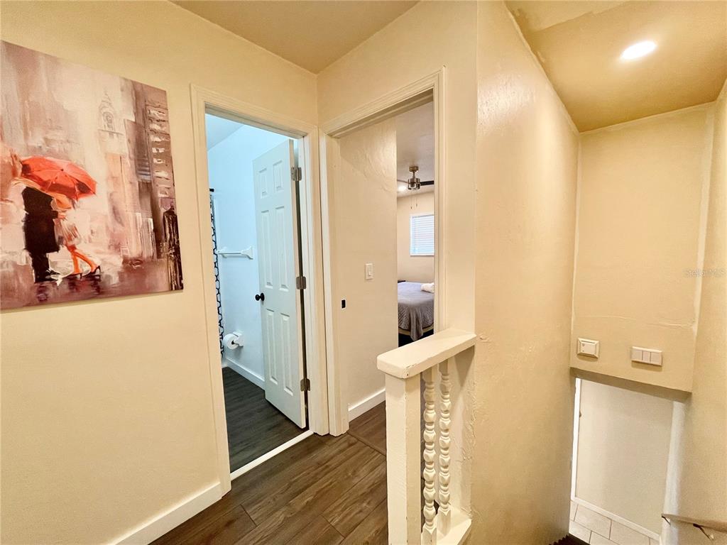 1826 Southwest 69th Terrace, Unit A & B Gainesville, FL 32607 - Photo 17 of 31 Gallery Image 17