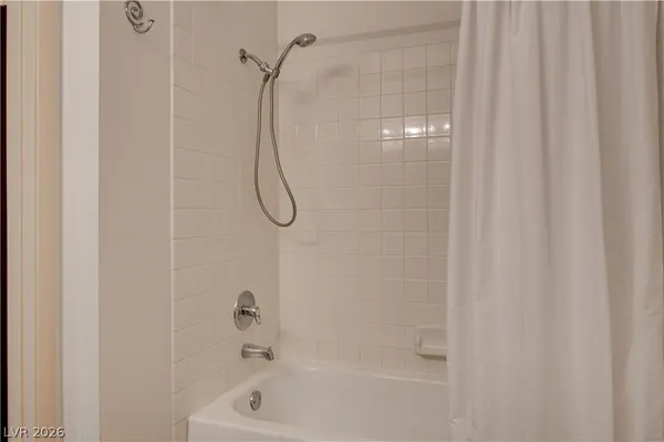 $1,250 | 7100 West Pirates Cove Road, Unit 1003, Las Vegas, NV 89145