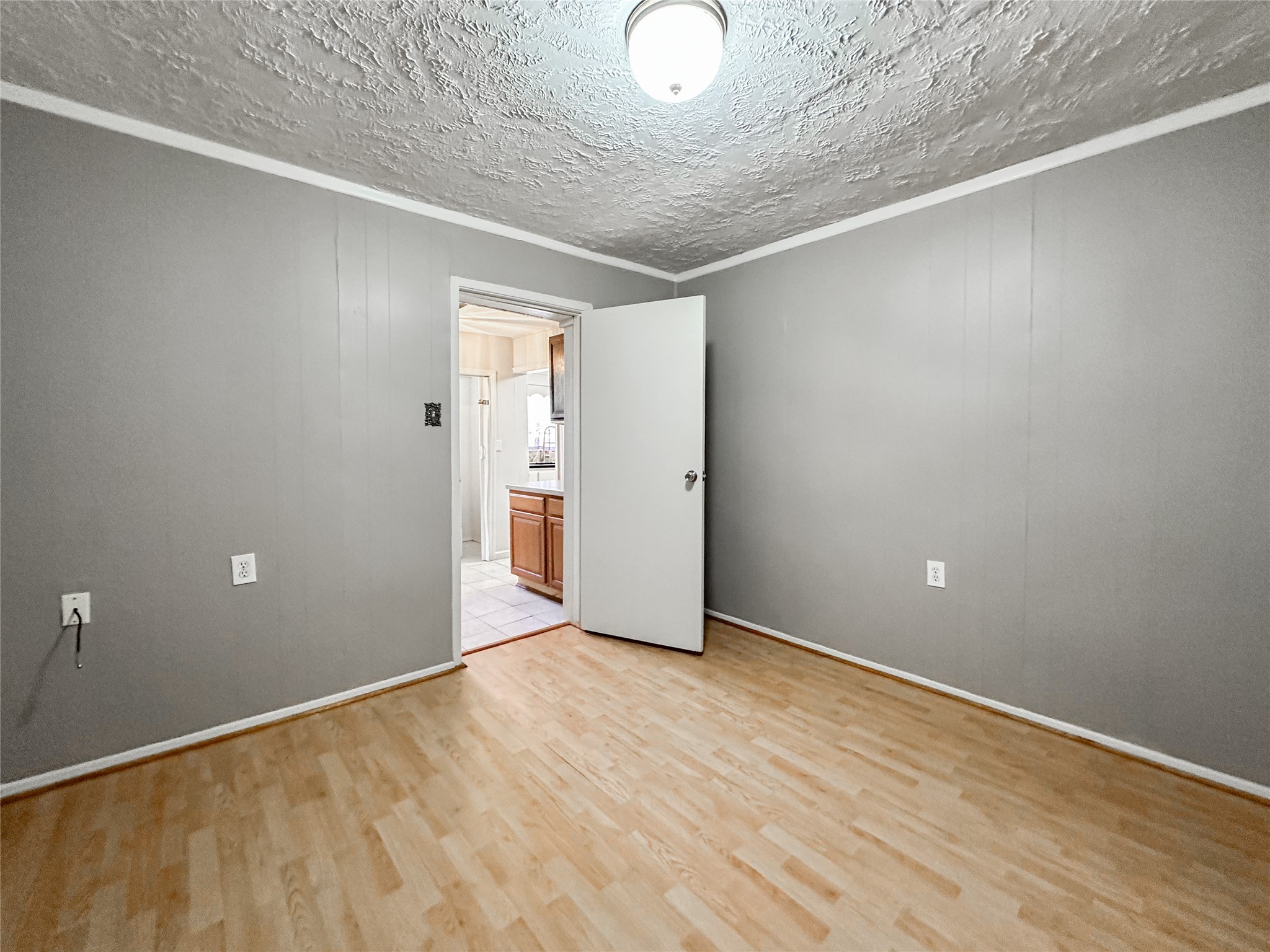 132 Grothe Lane Houston, TX 77022 - Photo 27 of 36 a view of an empty room
