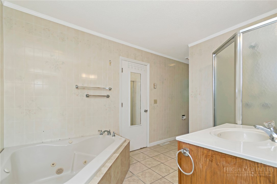 90 Rabbit Hill Lane Newland, NC 28657 - Photo 26 of 49
