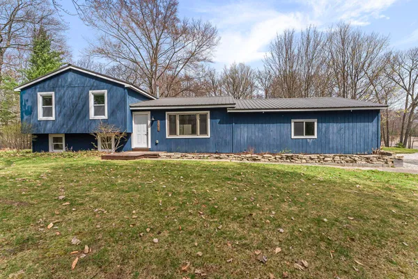 $450,000 | 9376 Cunningham Lane, Traverse City, MI 49685
