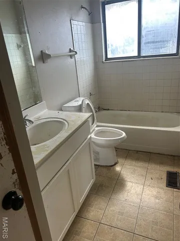 $95,000 | 1131 Maple Avenue, St. Louis, MO 63138