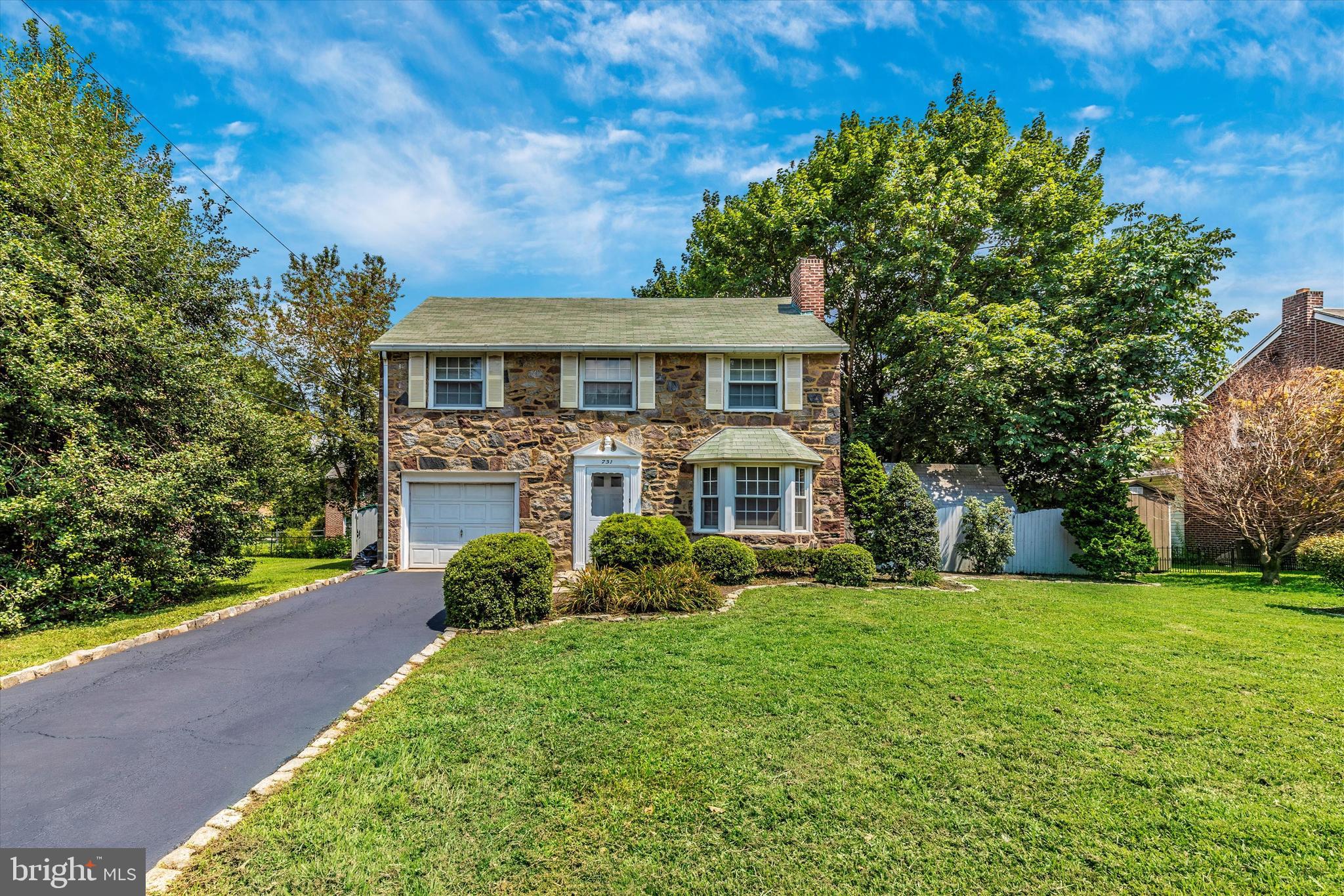 731 Buttonwood Drive Springfield, PA 19064 - Photo 4 of 38 Gallery Image 4