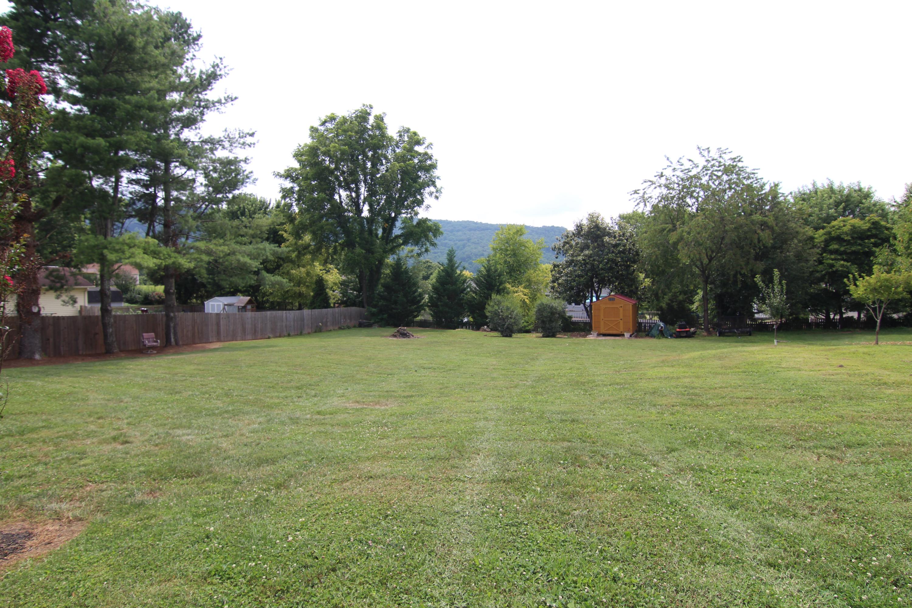 677 Azalea Road Daleville, VA 24083 - Photo 42 of 43 IMG_9611