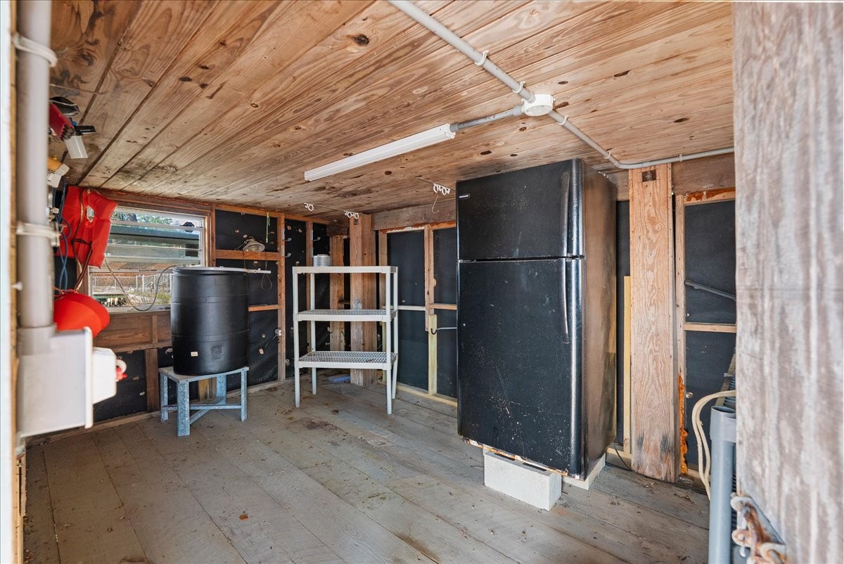 85316 Avant Road Yulee, FL 32097 - Photo 54 of 62 a view of a storage & utility room