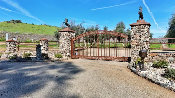 $6,450,000 | 13638 East Shepherd Avenue, Clovis, CA 93619