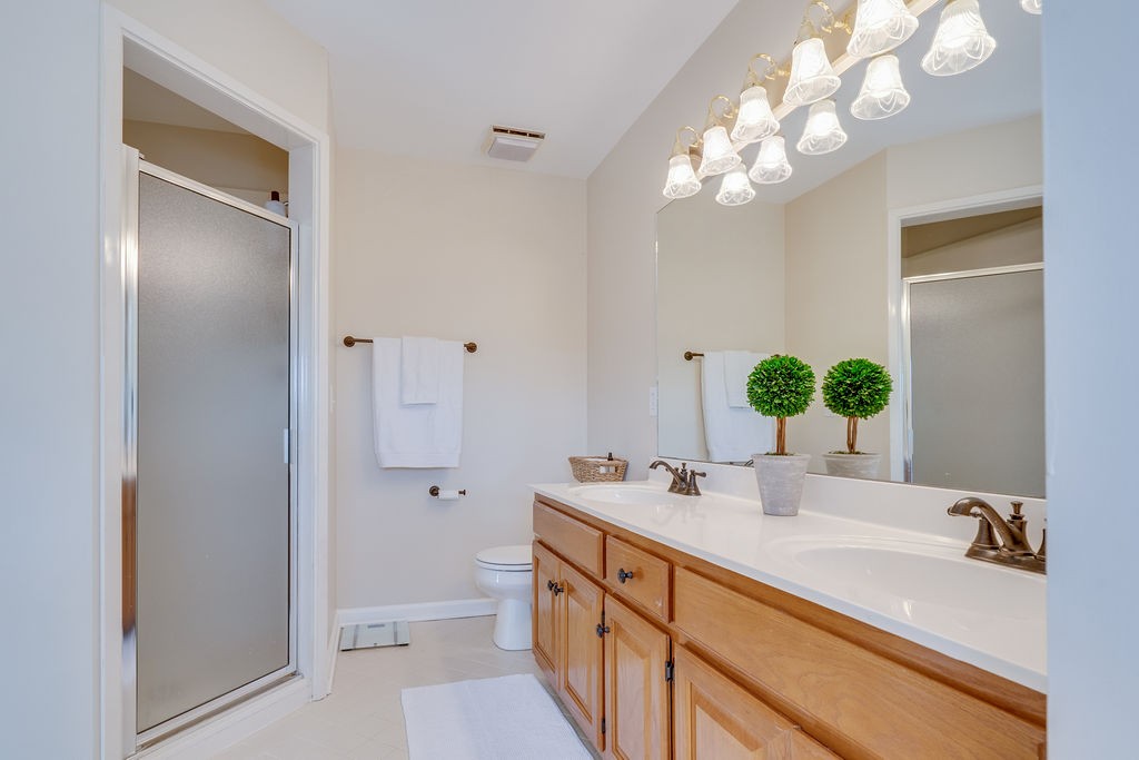2051 Roderick Circle Franklin, TN 37064 - Photo 24 of 39 Gallery Image 24