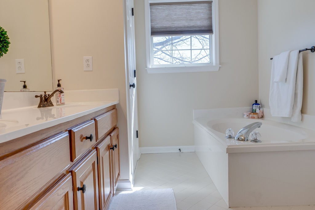 2051 Roderick Circle Franklin, TN 37064 - Photo 31 of 39 Gallery Image 31