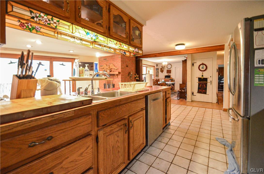 234 Rinker Road Stroudsburg, PA 18360 - Photo 18 of 49