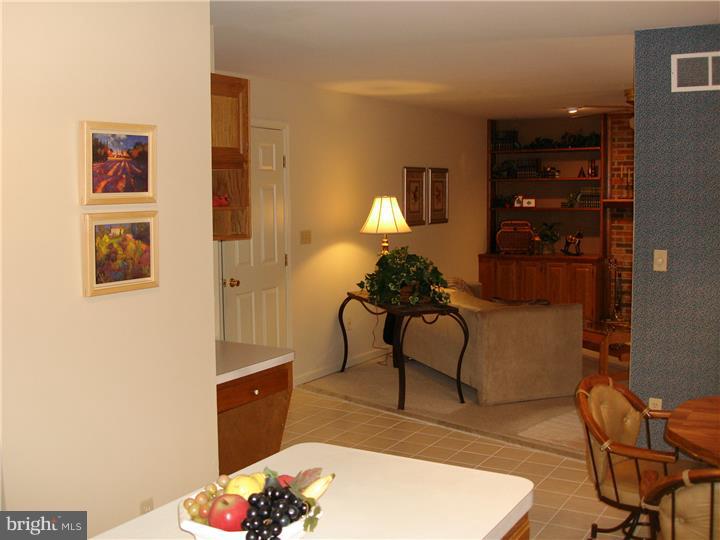 3575 Darien Road Bethlehem, PA 18020 - Photo 14 of 24 Gallery Image 14