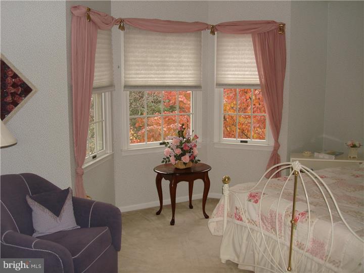 3575 Darien Road Bethlehem, PA 18020 - Photo 16 of 24 Gallery Image 16