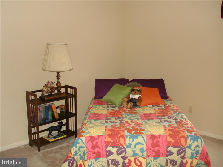 3575 Darien Road Bethlehem, PA 18020 - Photo 18 of 24 Gallery Image 18
