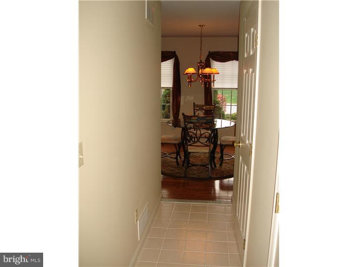 3575 Darien Road Bethlehem, PA 18020 - Photo 8 of 24 Gallery Image 8