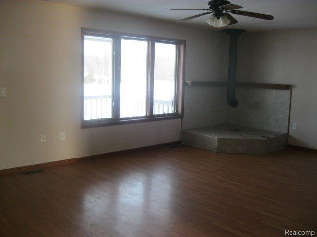 12985 Mayer Road Maybee, MI 48159 - Photo 5 of 12 IMG_3500.JPG