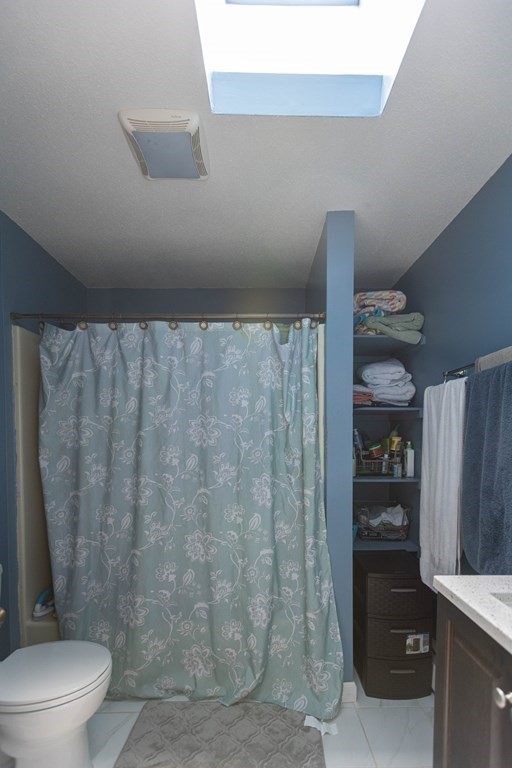 9 Lorraine Road Worcester, MA 01604 - Photo 19 of 24 Gallery Image 19