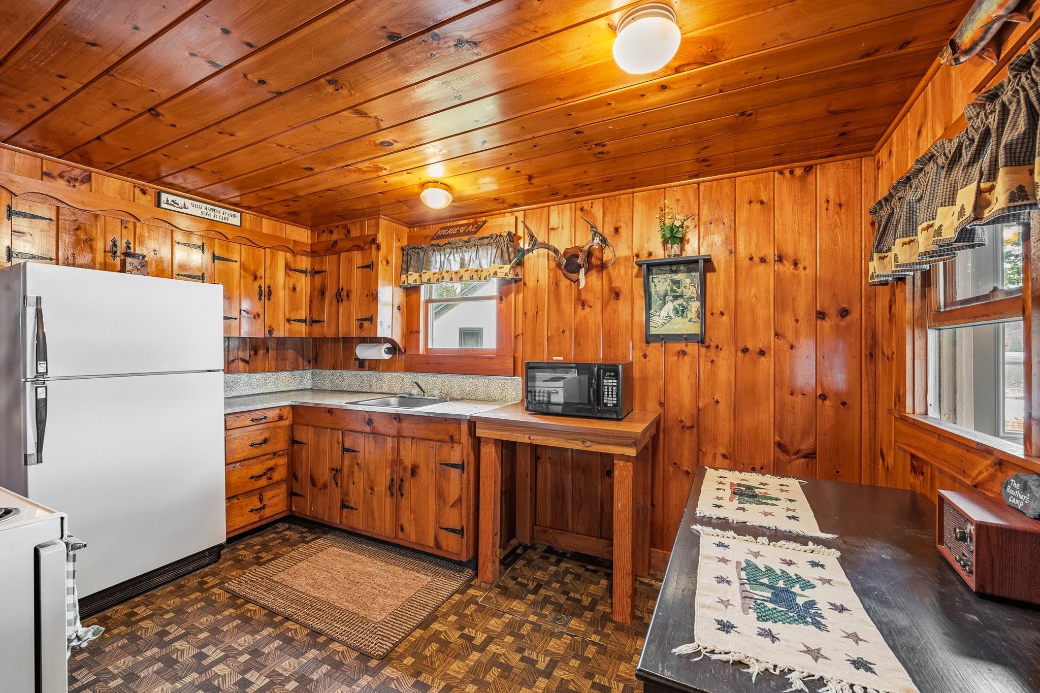 211 Beach Road Pittsburg, NH 03592 - Photo 13 of 59