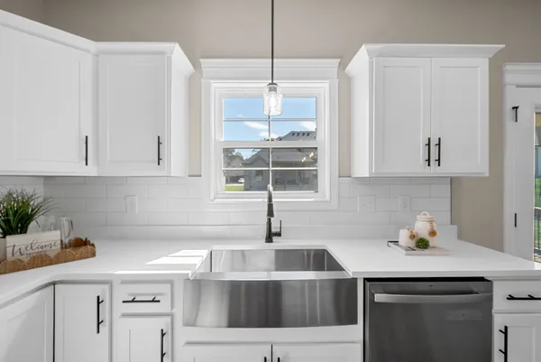 $487,000 | 272 Bluebell Drive, Clarksville, TN 37043