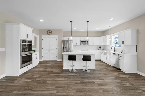 $487,000 | 272 Bluebell Drive, Clarksville, TN 37043