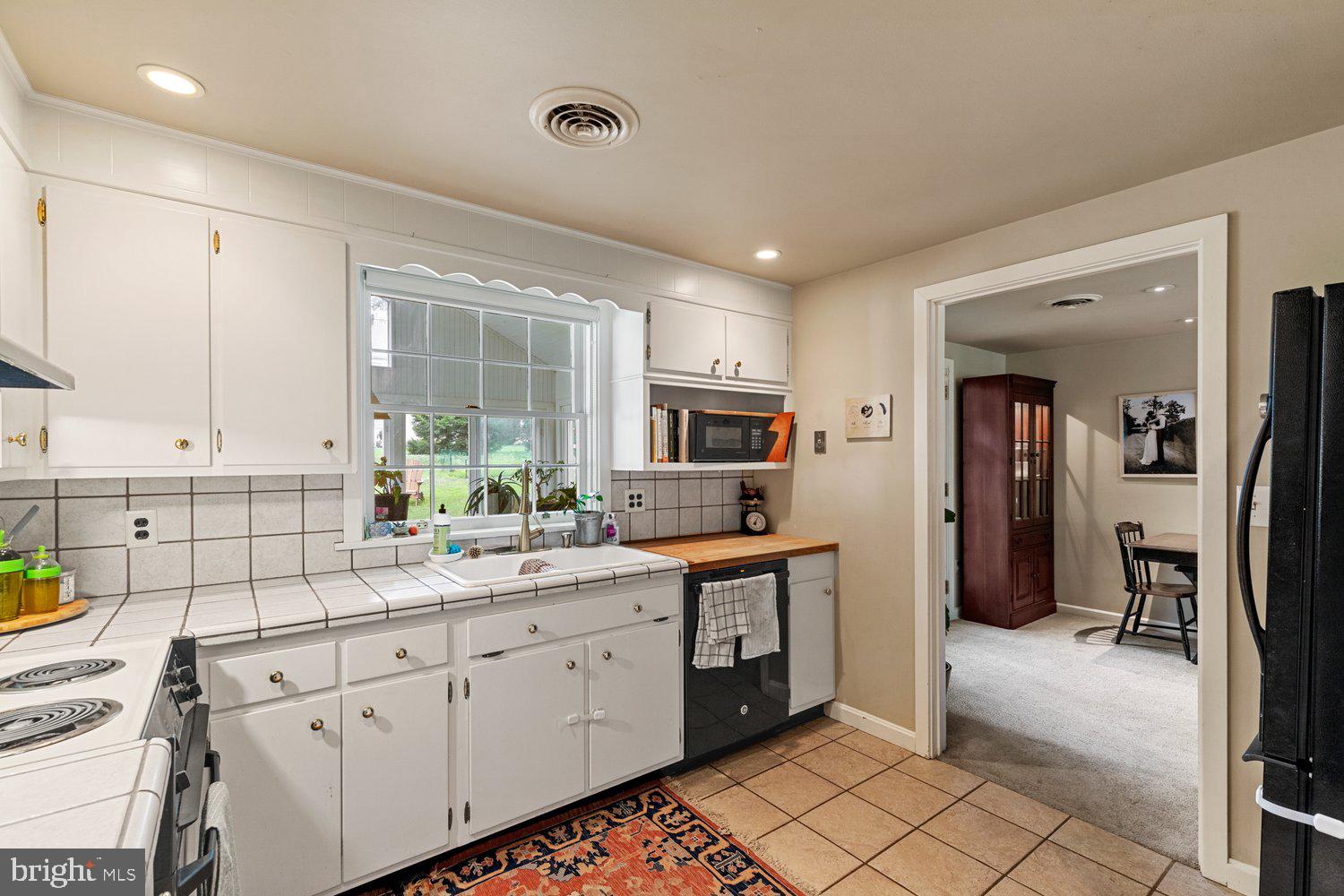 1717 Windy Hill Road Lancaster, PA 17602 - Photo 12 of 29