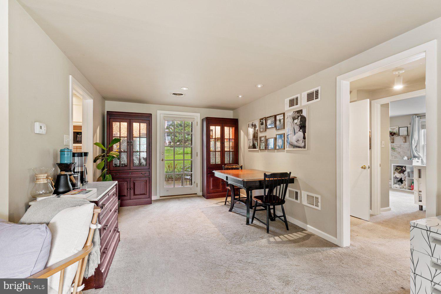 1717 Windy Hill Road Lancaster, PA 17602 - Photo 9 of 29